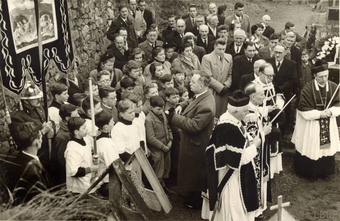 43 - Enterrement de la Soeur Marie-Nicolas le 23 février 1955