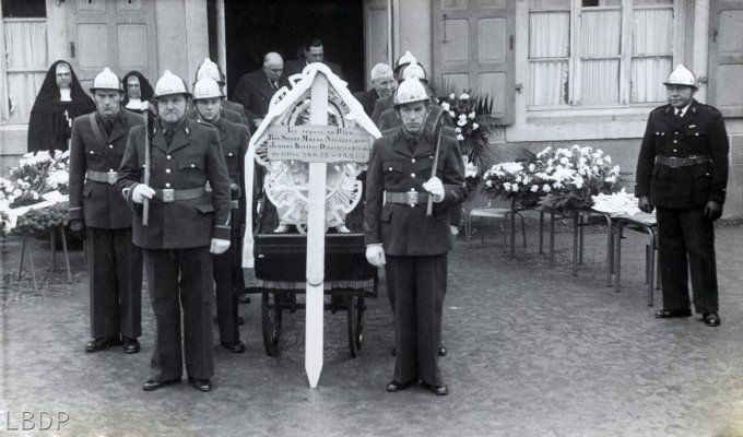 04 - Enterrement de la Soeur Marie-Nicolas le 23 février 1955