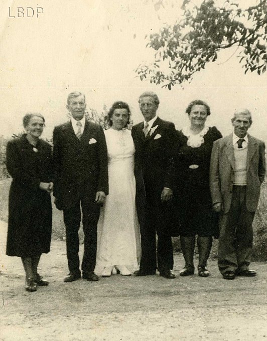 38 - Le mariage de Adèle et Joseph le 18 mai 1946