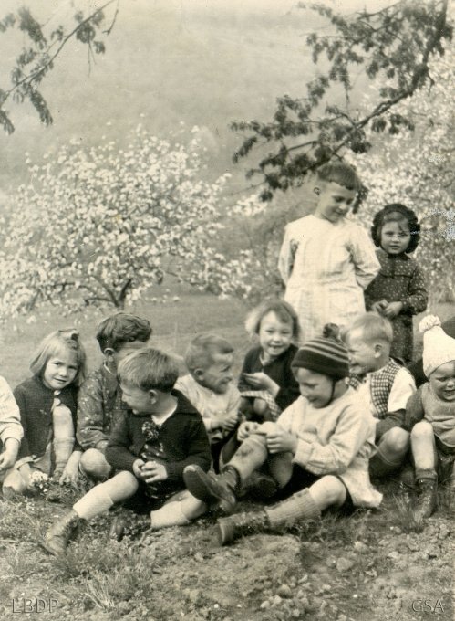 29 - Le kindergarden vers 1941
