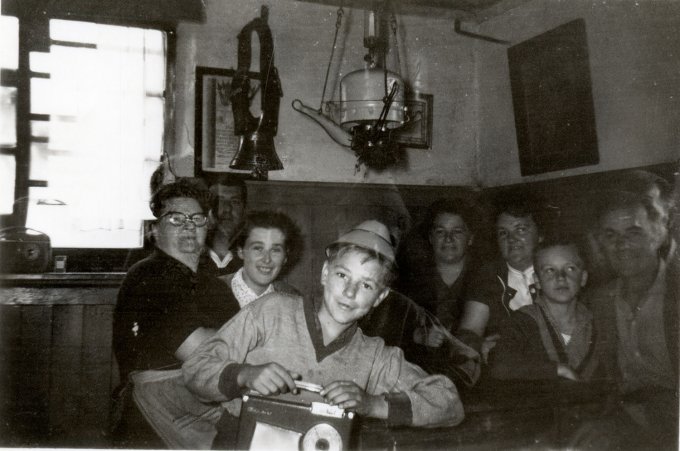 50 - L'intérieur de la ferme auberge du Schupferen en 1960