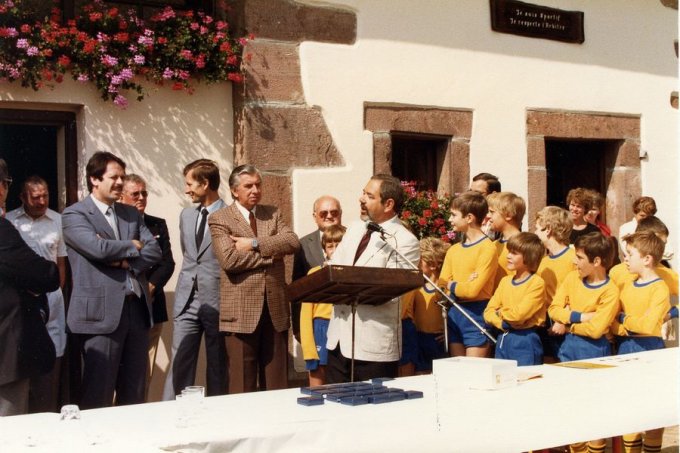 09 - L'inauguration du Club House en août 1981