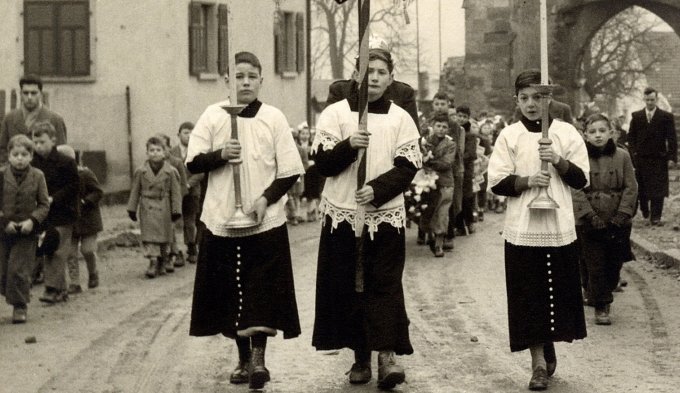 13 - Enterrement de soeur Marie Nicolas le 25 février 1955