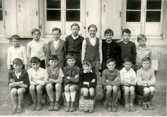 18 - Photo de classe 1945-1946
