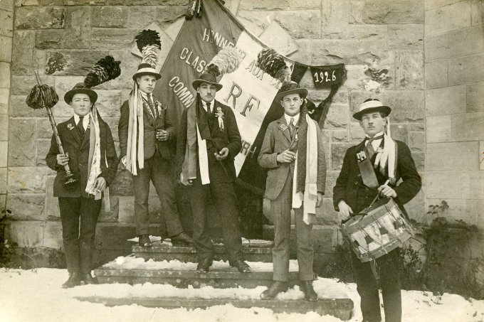 29 - Les conscrits de la classe 1906 - 1926