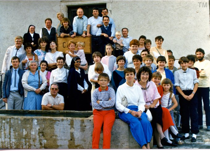 01 - A Carspach, le 19 septembre 1986, pour un repas de carpes-frites