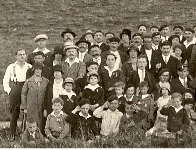 055 - La fête des brancardiers à la chapelle de Wihr au Val vers 1929-Détail 2