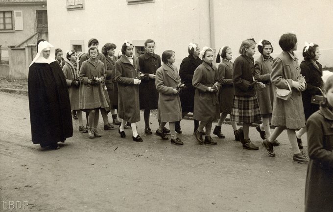 25 - Enterrement de la Soeur Marie-Nicolas le 23 février 1955