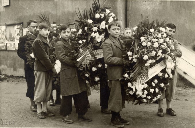 09 - Enterrement de la Soeur Marie-Nicolas le 23 février 1955