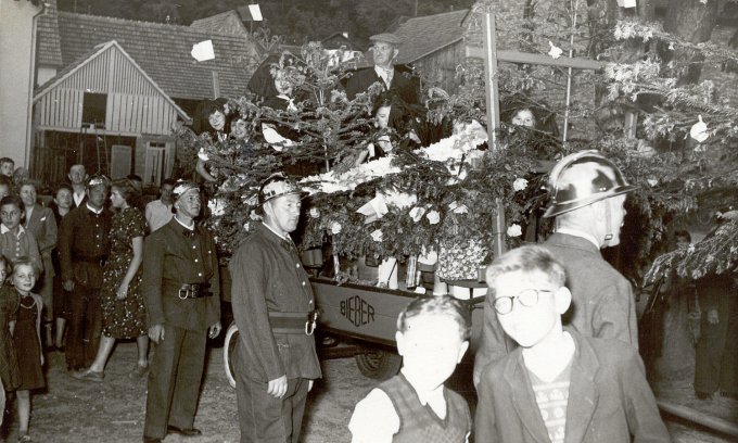 06 - Le baptême des cloches le 13 juin 1954