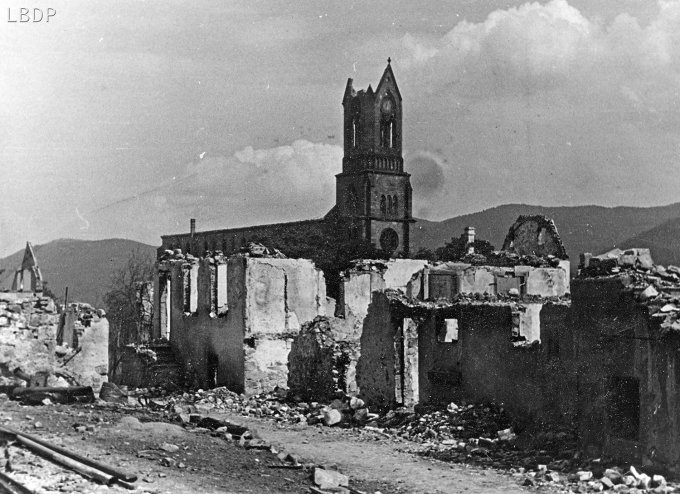 24 - Wihr au Val détruit le 18 juin 1940