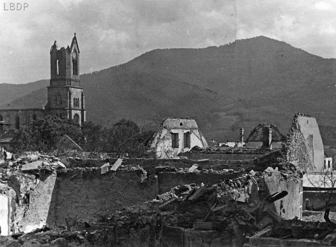 21 - Wihr au Val détruit le 18 juin 1940