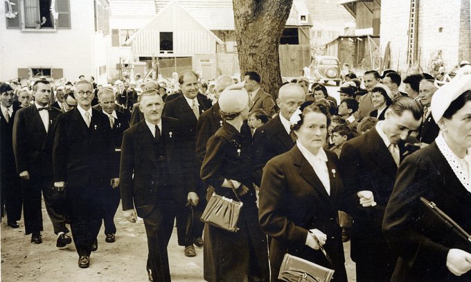 67 - Le baptême des cloches le 13 juin 1954