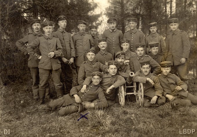 029 - Pendant la première guerre mondiale : Doll Joseph père (croix bleue)