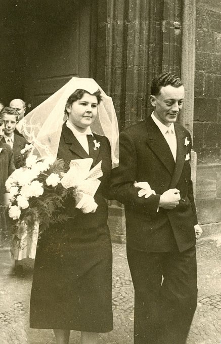 155 - Le mariage de Vogel Renée et Mundel Fernand en novembre 1956