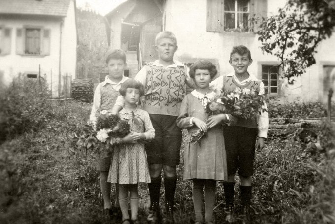 264 - Des jeunes, route de Gunsbach