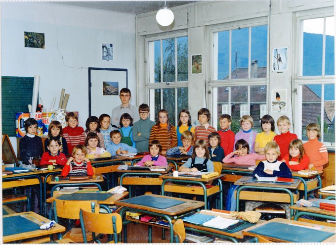 12 - Photos de classe mixte et de maternelle