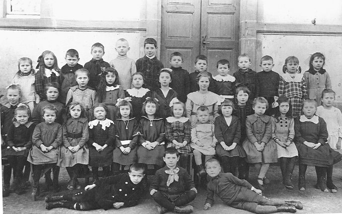 08 - Photos de classe mixte et de maternelle - 1921