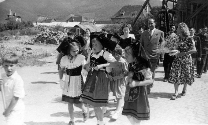 34 - La fête de la musique à Wihr-au-val, le 14 juillet 1949