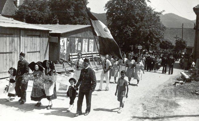 25 - La fête de la musique à Wihr-au-val, le 14 juillet 1949