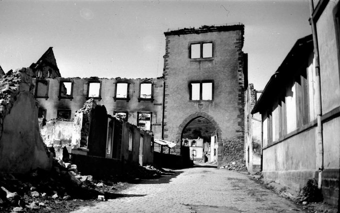 03 - La tour après le 18 juin 1940