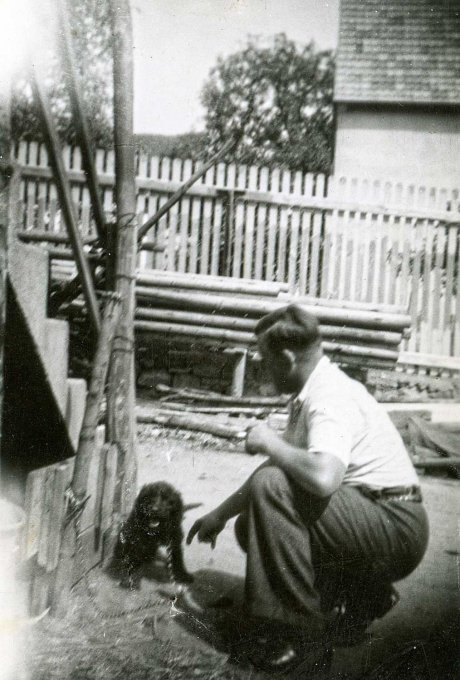 075 - Tannacher Albert fils et son chien