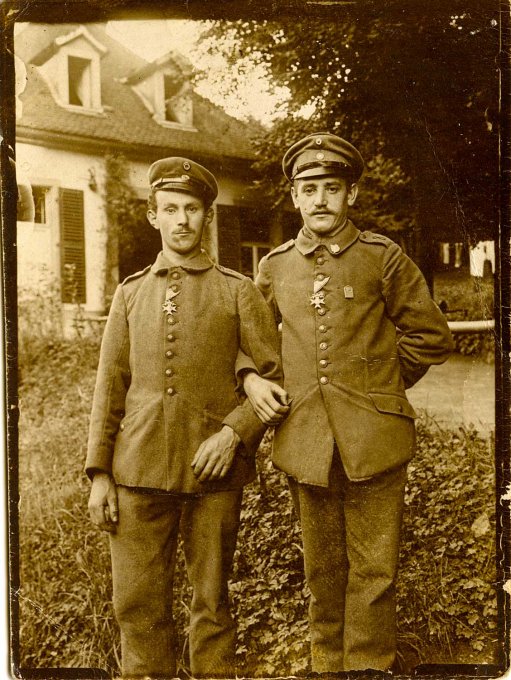 058 - Deux soldats allemands pendant la première guerre