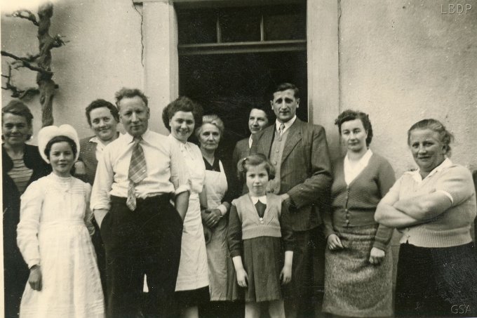 34 - La communion de Stihlé Angèle en 1953