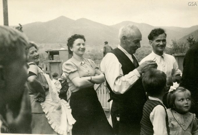 23 - La communion de Lucie en 1948