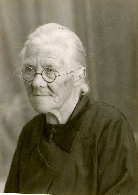 19 - Schwartze Anna née Simon