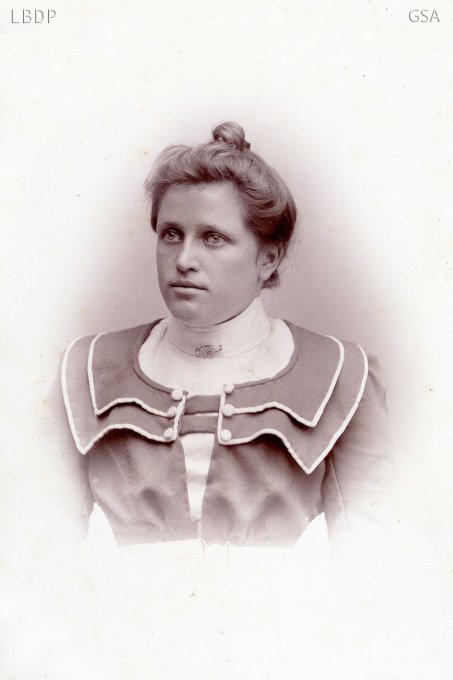 15 - Mangold Anna née Pfemmert 1879-1943