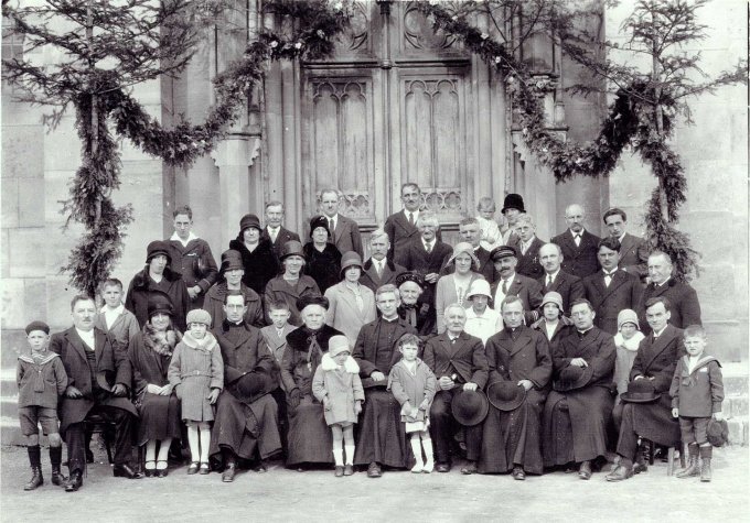 16 - La première messe de Schiehlé Henri, à Wihr-au-val, le jour de Pâques le 5 avril 1931