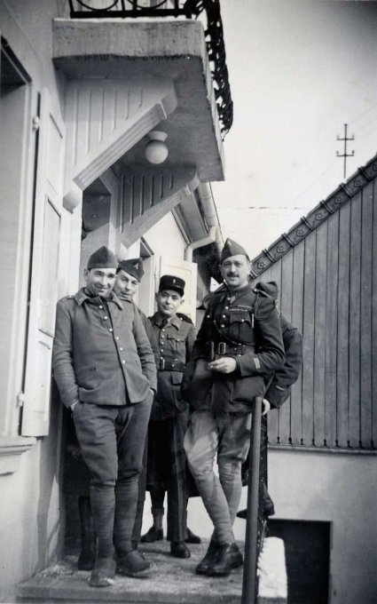 60 - Des soldats à Wihr-au-Val en 1945