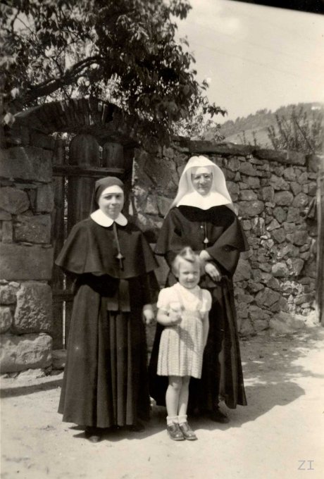 17 - Près de la maison des Soeurs garde-malades