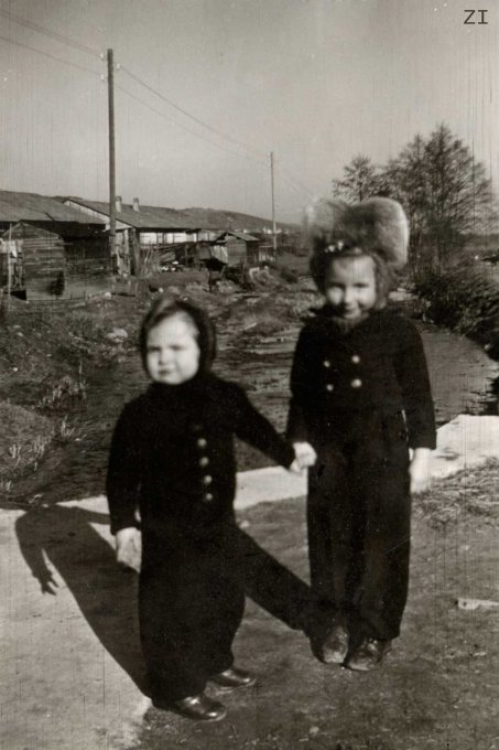 14 - Zimmermann Suzanne et Zeh Jeanne - Janvier 1943