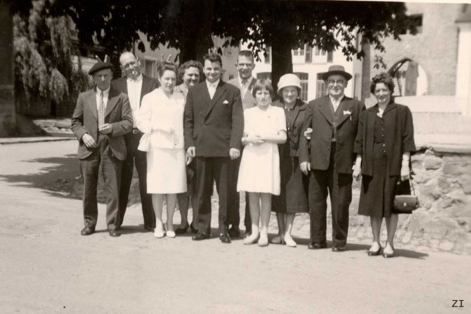 34 - Le mariage de Bessinger Arlette et de Lau René