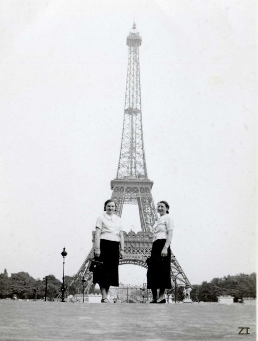 33 - La Tour Eiffel - 1936