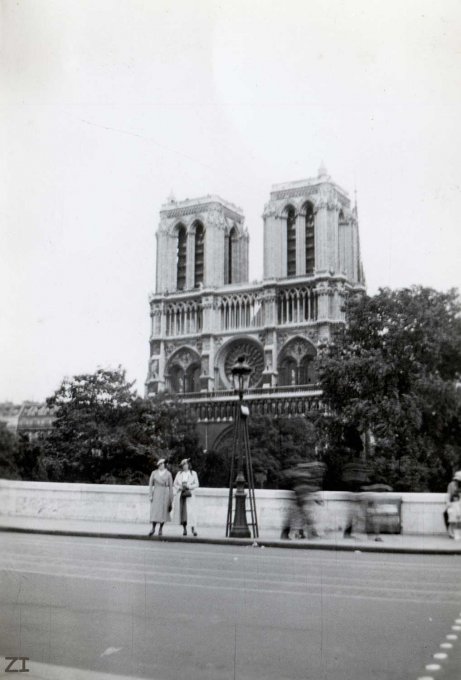 23 - La Cathédrale Notre-Dame de Paris - 1936
