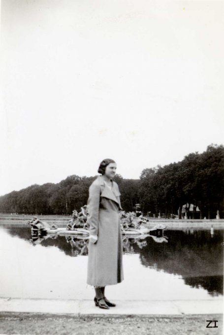 17 - A Versailles - 1936