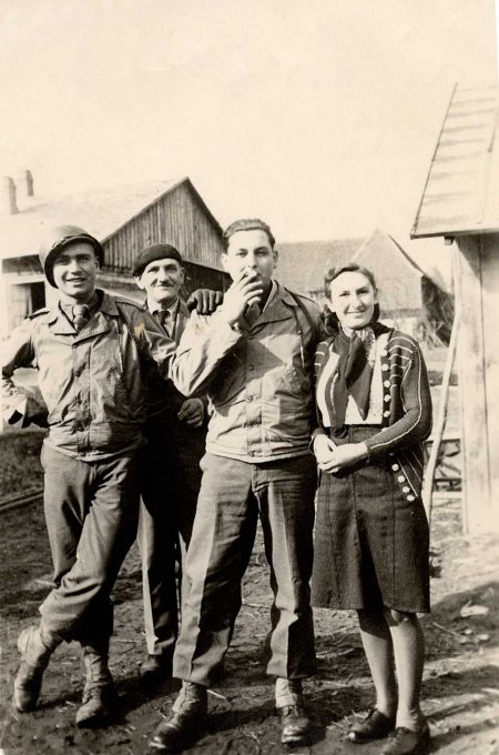 100 - A la libération en 1945