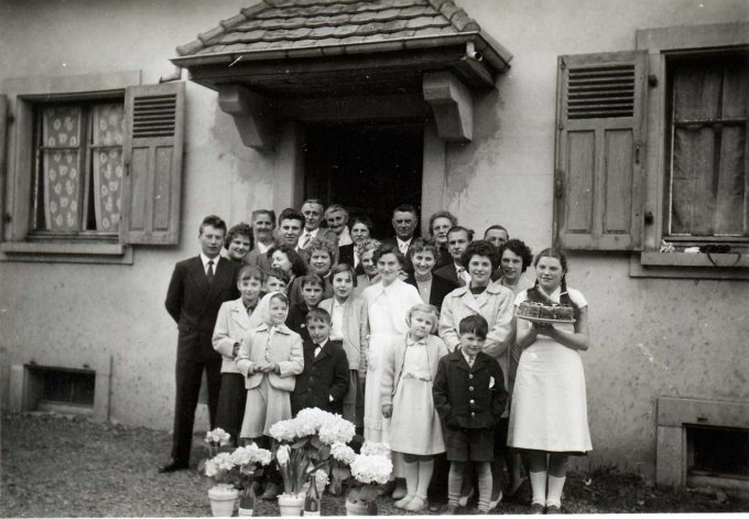 75 - La communion de Weck Geneviève le 13 avril 1958
